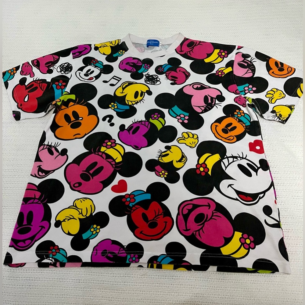 Tokyo Disney Resort Minnie Mouse Graphic Tee Size 3L
